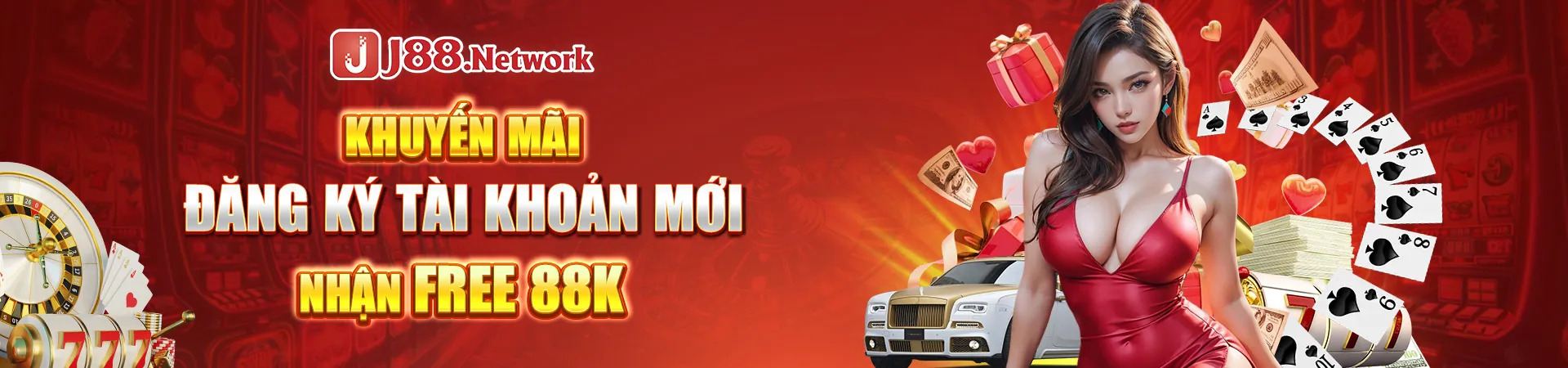 Sân vận động thể thao sôi động với trận đấu bóng đá đang diễn ra, logo gg8844